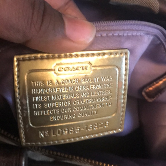 Woman’s coach bag - Picture 2 of 4